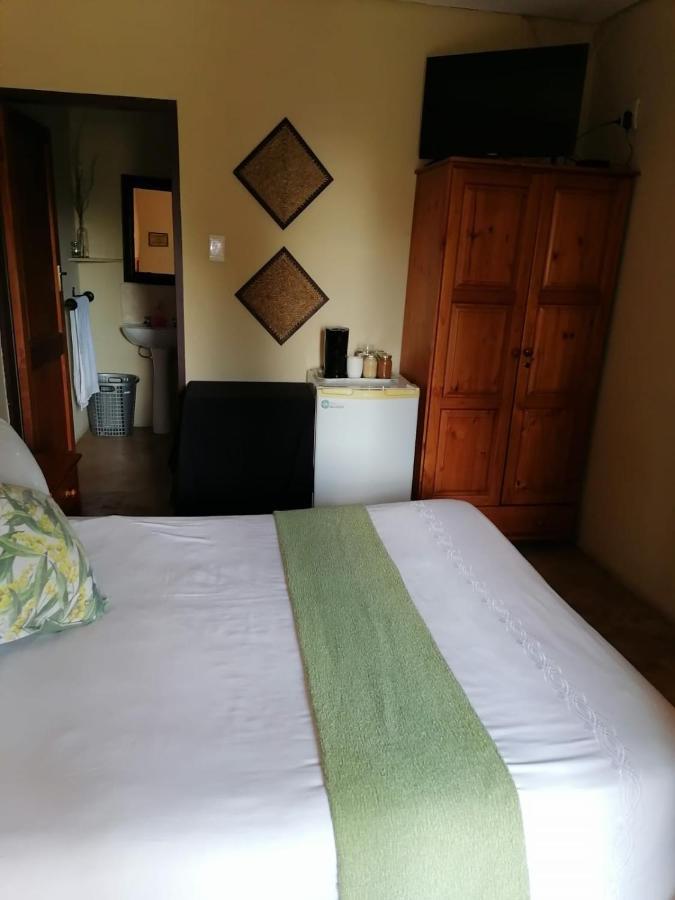 Kwena Maribane Lodge Bronkhorstspruit Buitenkant foto